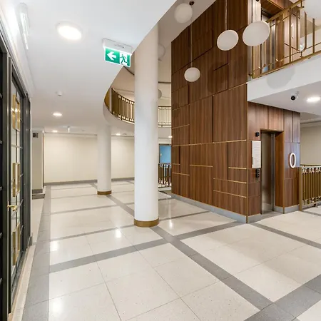 Noble Luxury דירה