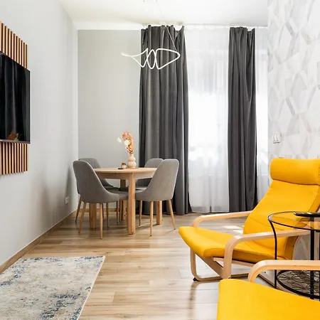 Noble Luxury דירה *